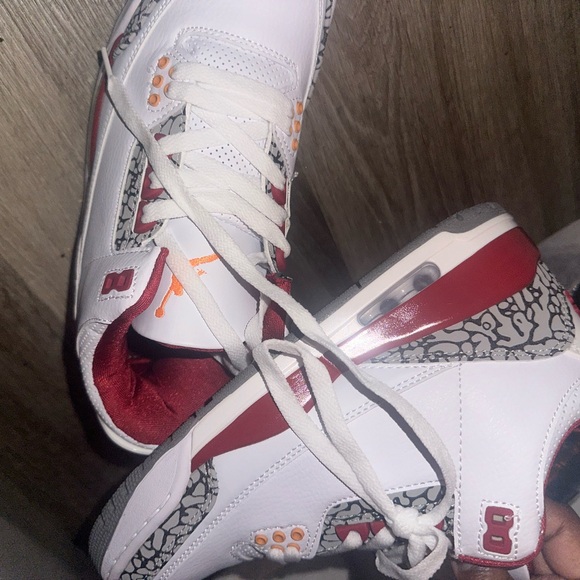 Jordan 3s - Picture 2 of 6